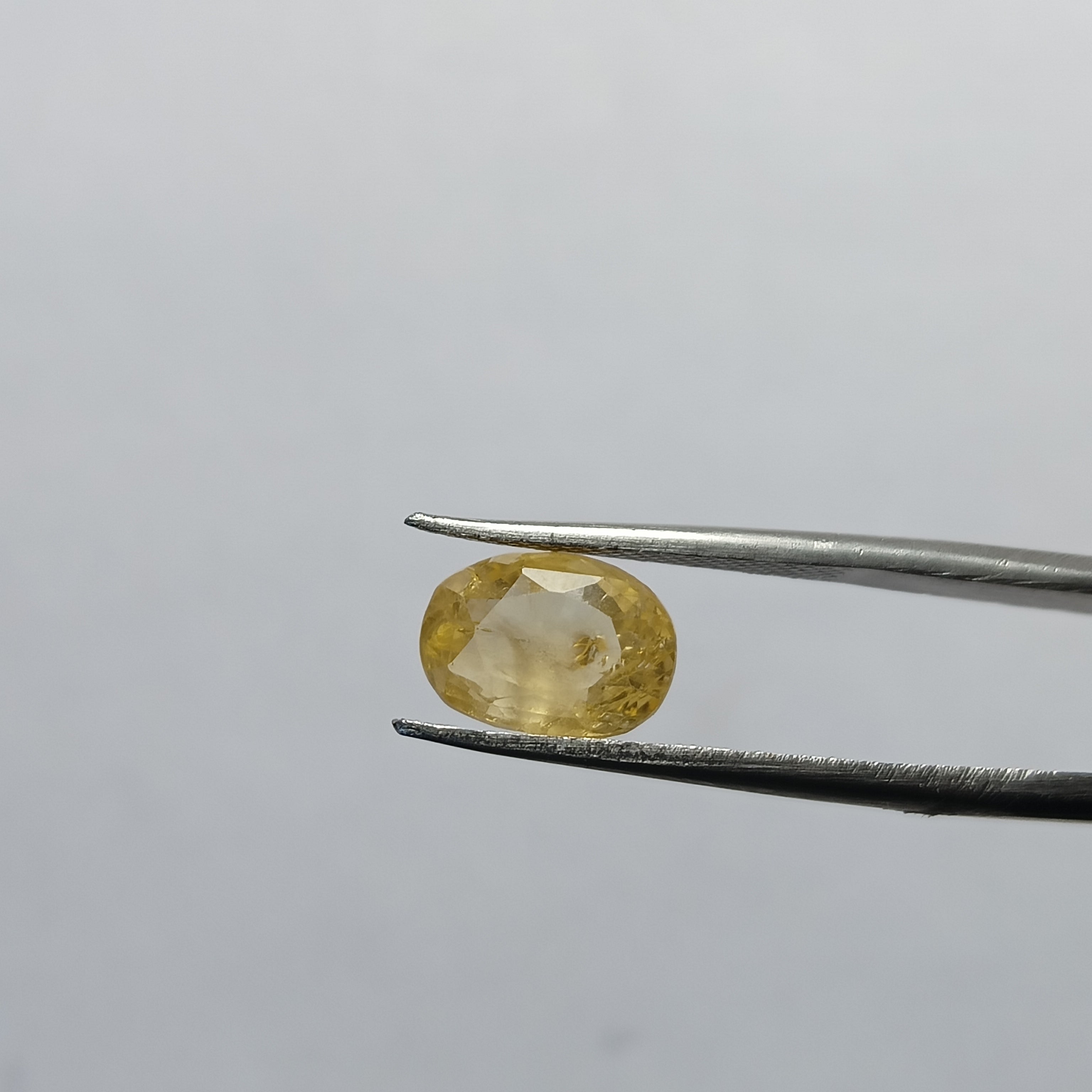 Natural Sri Lankan Ceylon Yellow Sapphire (Pukhraj) – 3.4 Carats | Certified Unheated Gemstone | IIG CERTIFIED