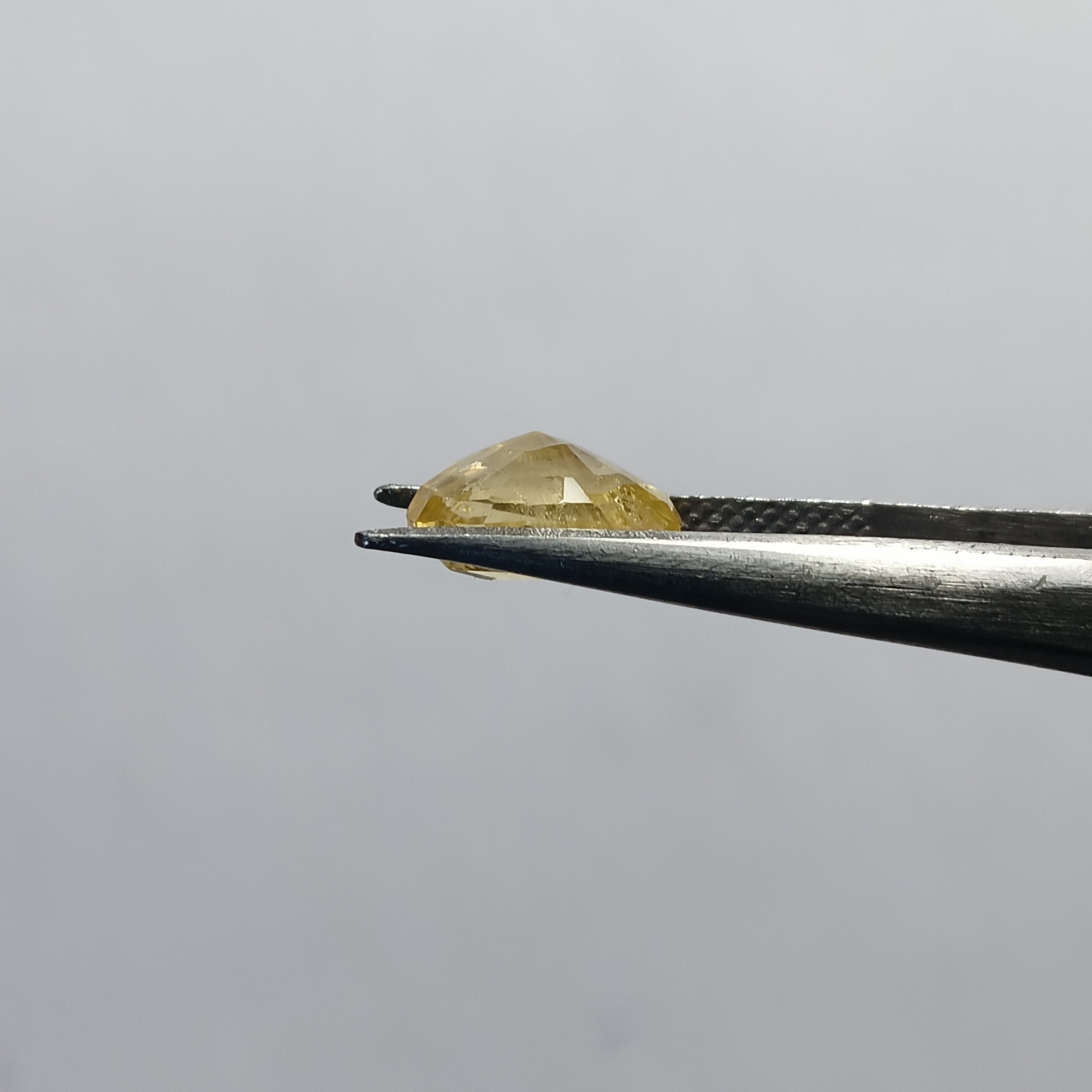 Natural Sri Lankan Ceylon Yellow Sapphire (Pukhraj) – 3.4 Carats | Certified Unheated Gemstone | IIG CERTIFIED