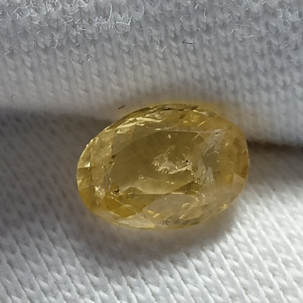 Natural Sri Lankan Ceylon Yellow Sapphire (Pukhraj) – 3.3 Carats | Certified Unheated Gemstone