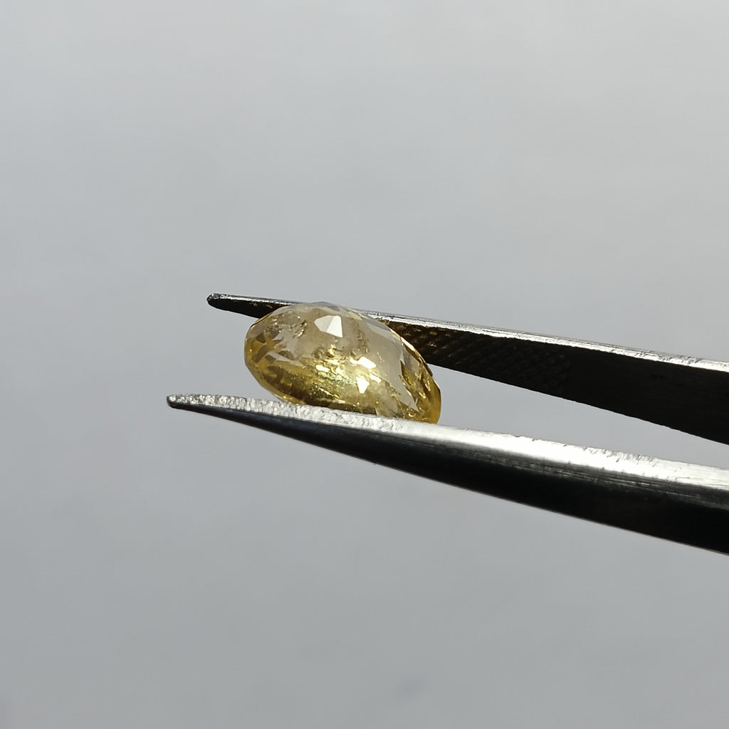 Natural Sri Lankan Ceylon Yellow Sapphire (Pukhraj) – 3.3 Carats | Certified Unheated Gemstone