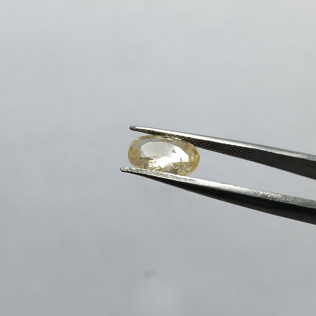 Natural Sri Lankan Ceylon Yellow Sapphire (Pukhraj) – 2.3 Carats | Certified Unheated Gemstone