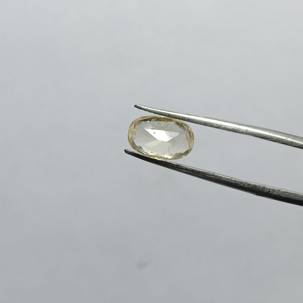 Natural Sri Lankan Ceylon Yellow Sapphire (Pukhraj) – 2.3 Carats | Certified Unheated Gemstone