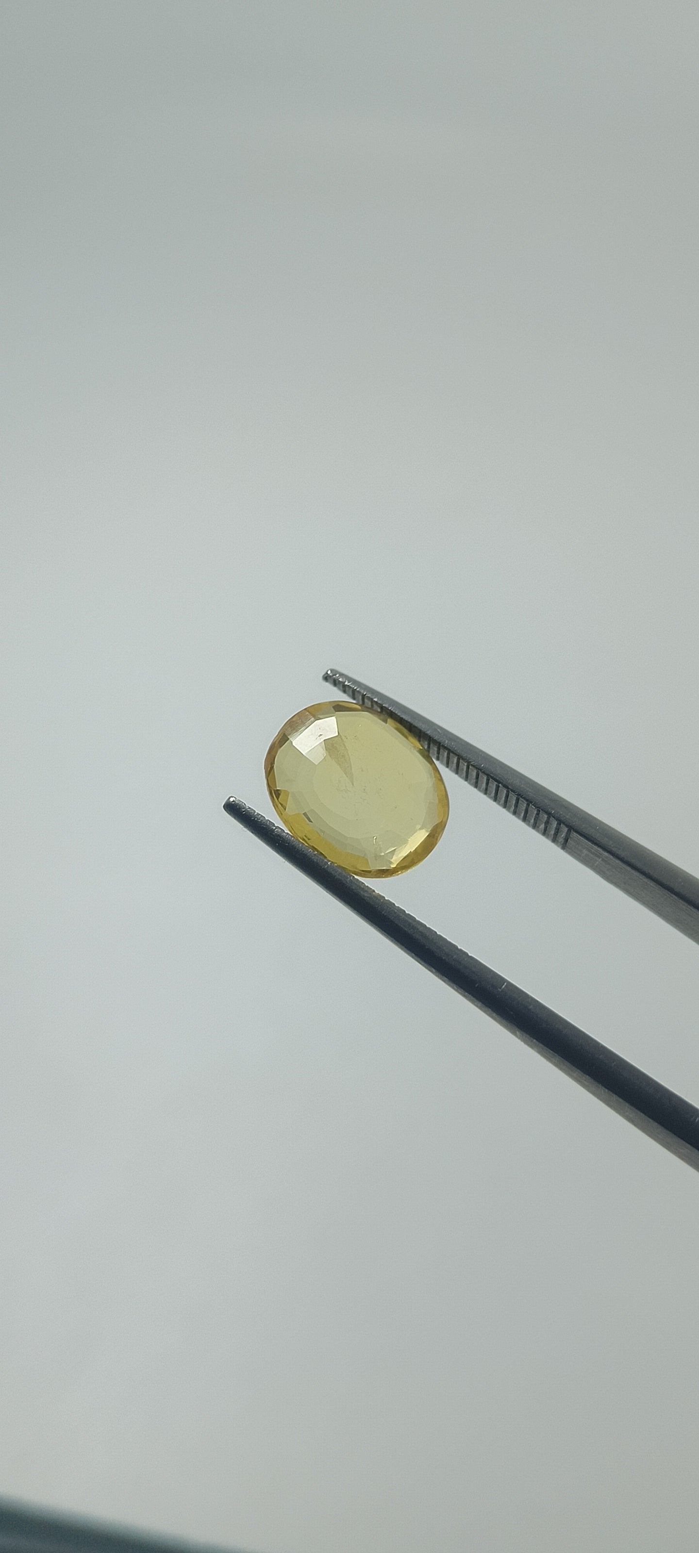 Natural Yellow Sapphire (Pukhraj) – 3.10 Cts | Top Quality | Sri Lankan Gemstone | Unheated & Certified