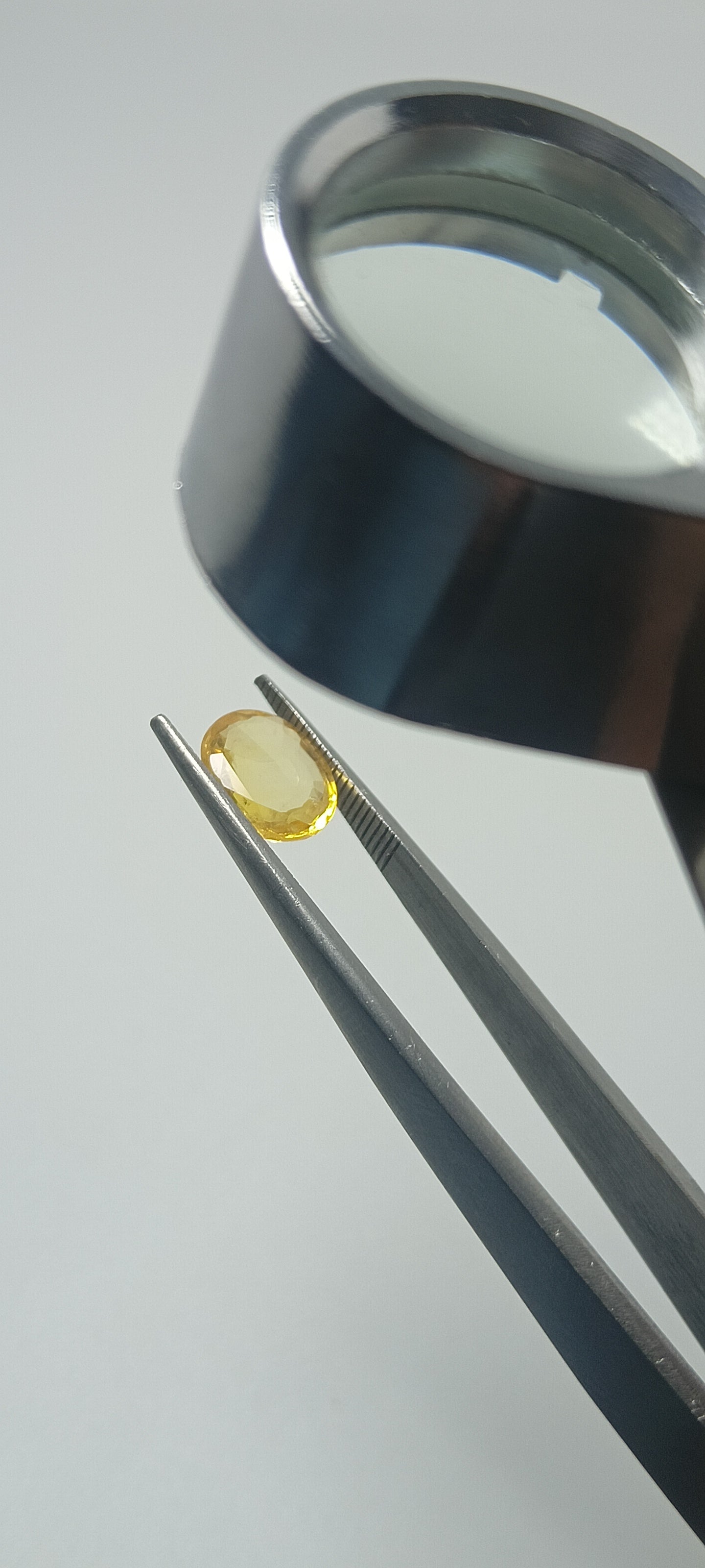 Natural Yellow Sapphire (Pukhraj) – 3.10 Cts | Top Quality | Sri Lankan Gemstone | Unheated & Certified