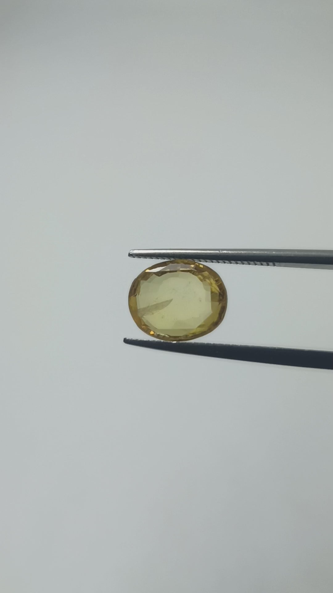 Natural Yellow Sapphire (Pukhraj) – 3.10 Cts | Top Quality | Sri Lankan Gemstone | Unheated & Certified